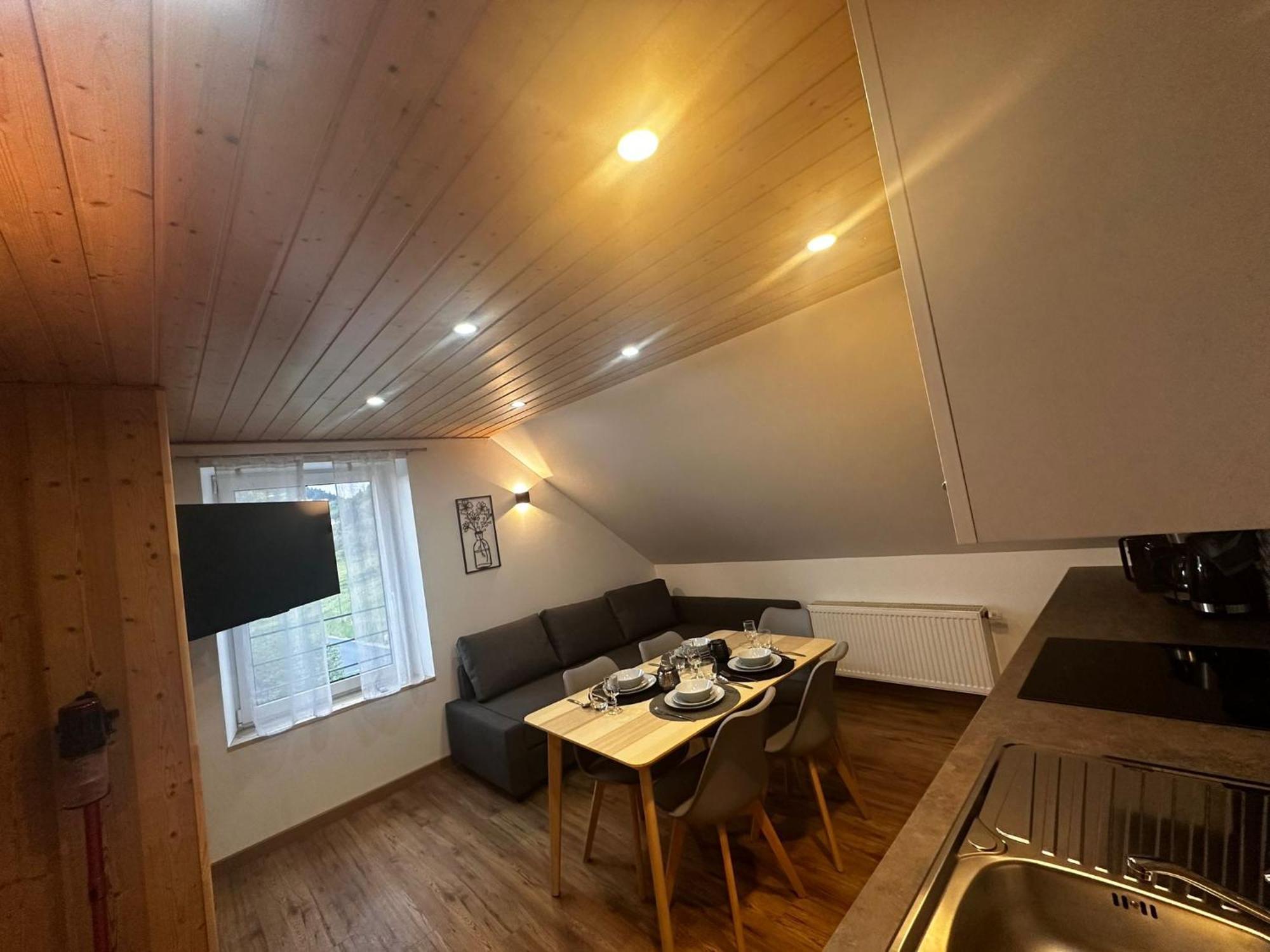 Les Chalets Bambi & Jacuzzi Privatif La Bresse Cameră foto
